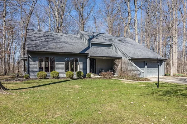 $489,900 | 158 East G S Boulevard, Batesville, IN 47006