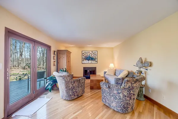 $489,900 | 158 East G S Boulevard, Batesville, IN 47006