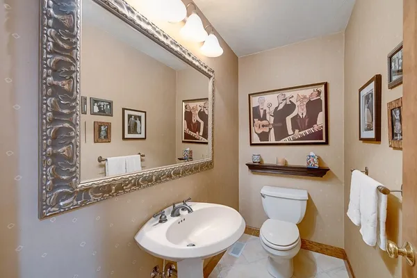 $489,900 | 158 East G S Boulevard, Batesville, IN 47006