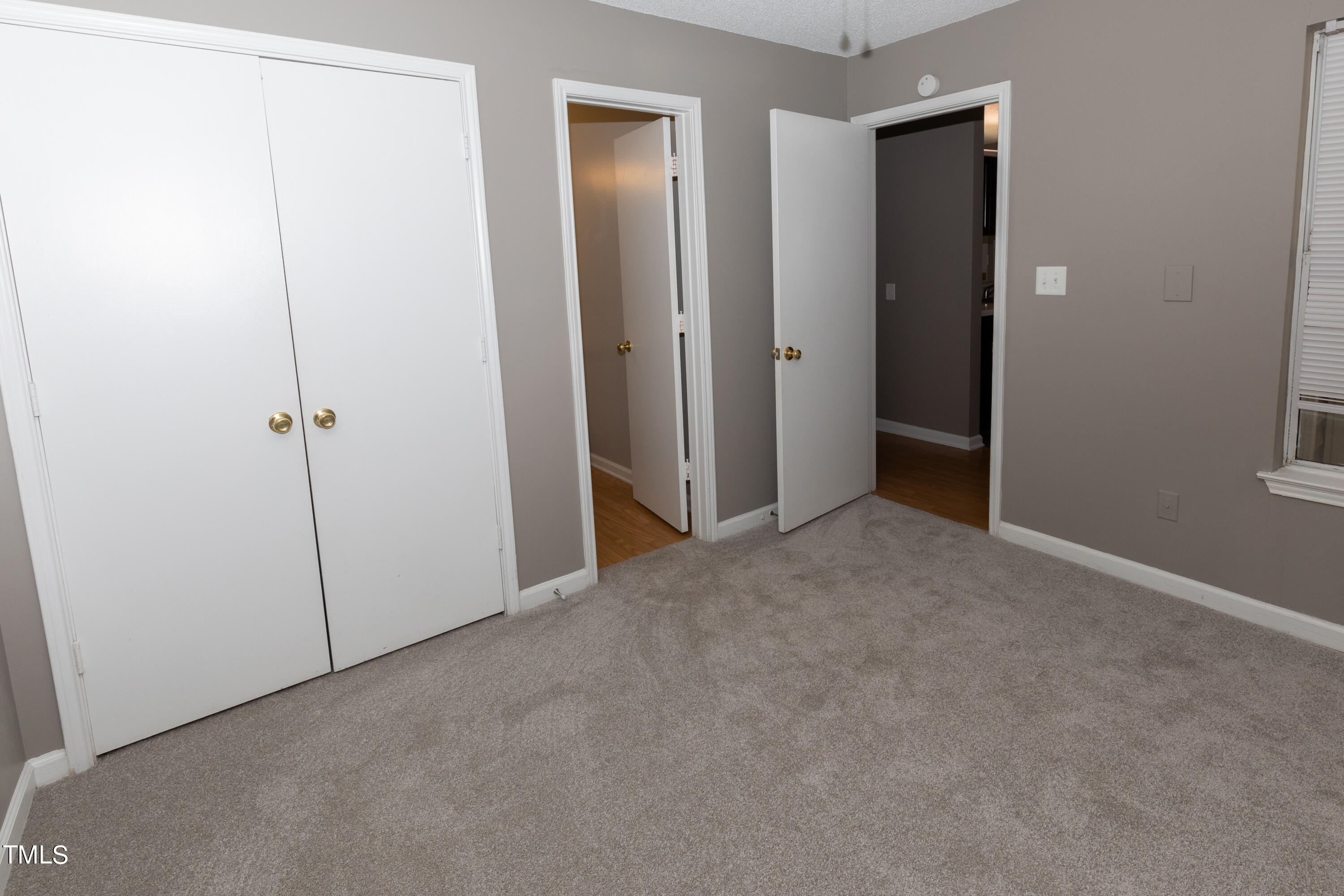 1511 Graduate Lane, Unit 202 Raleigh, NC 27606 - Photo 12 of 16 4A6A4708