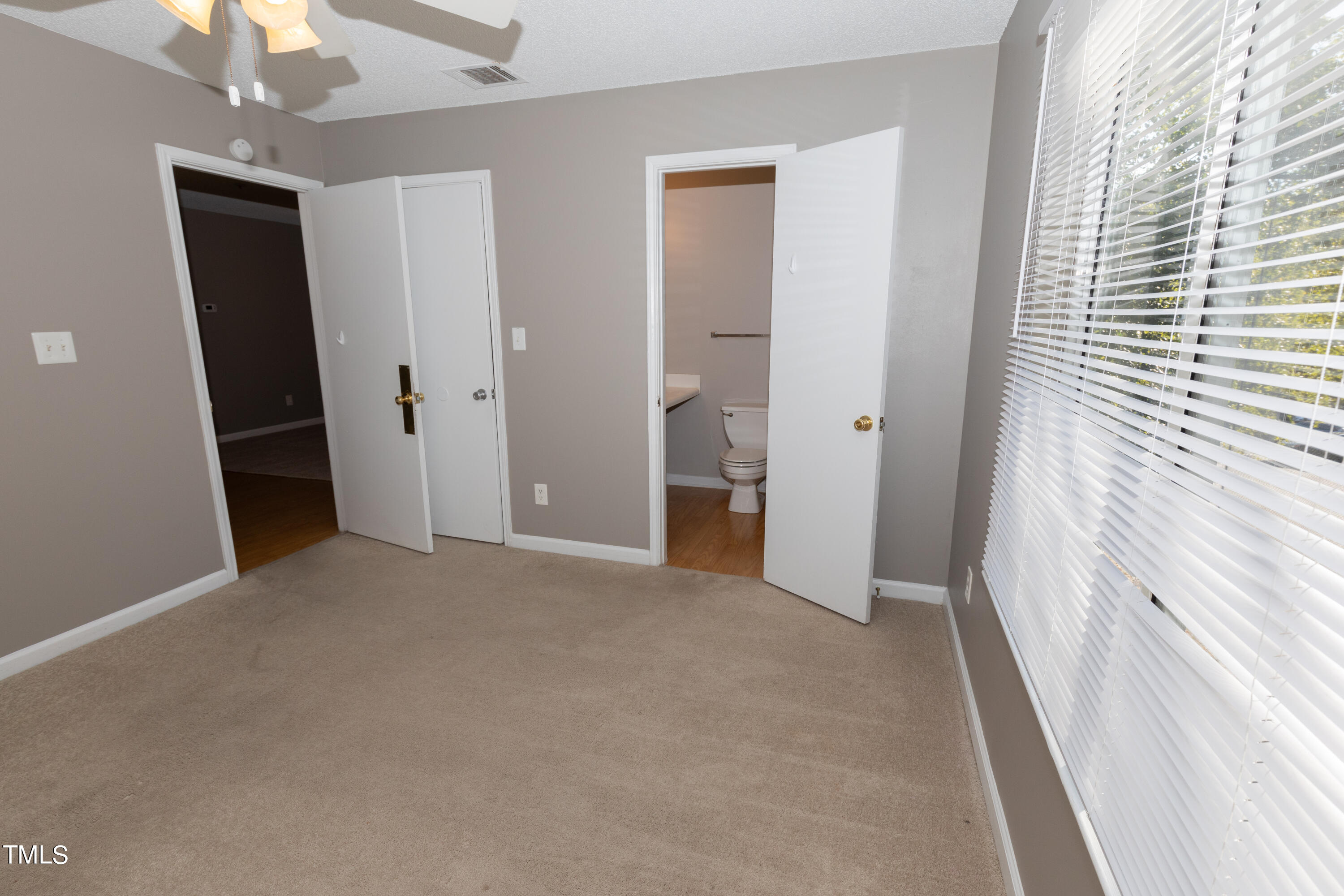 1511 Graduate Lane, Unit 202 Raleigh, NC 27606 - Photo 14 of 16 4A6A4717