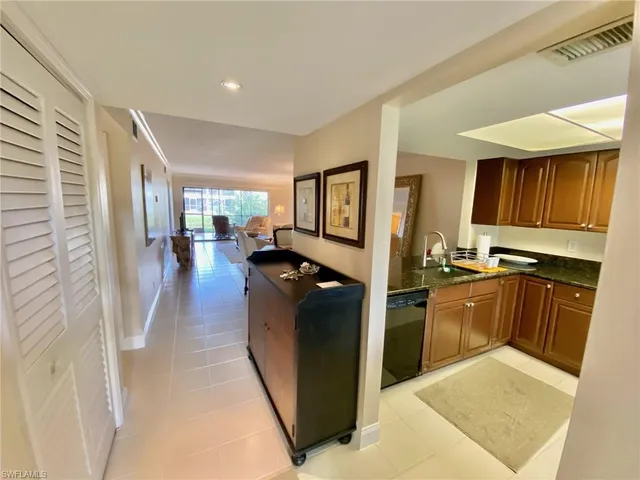 $2,300 | 145 Cypress Way East, Unit A, Naples, FL 34110