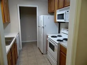 $1,350 | 204 West Worsham Street, Unit 1, Willis, TX 77378