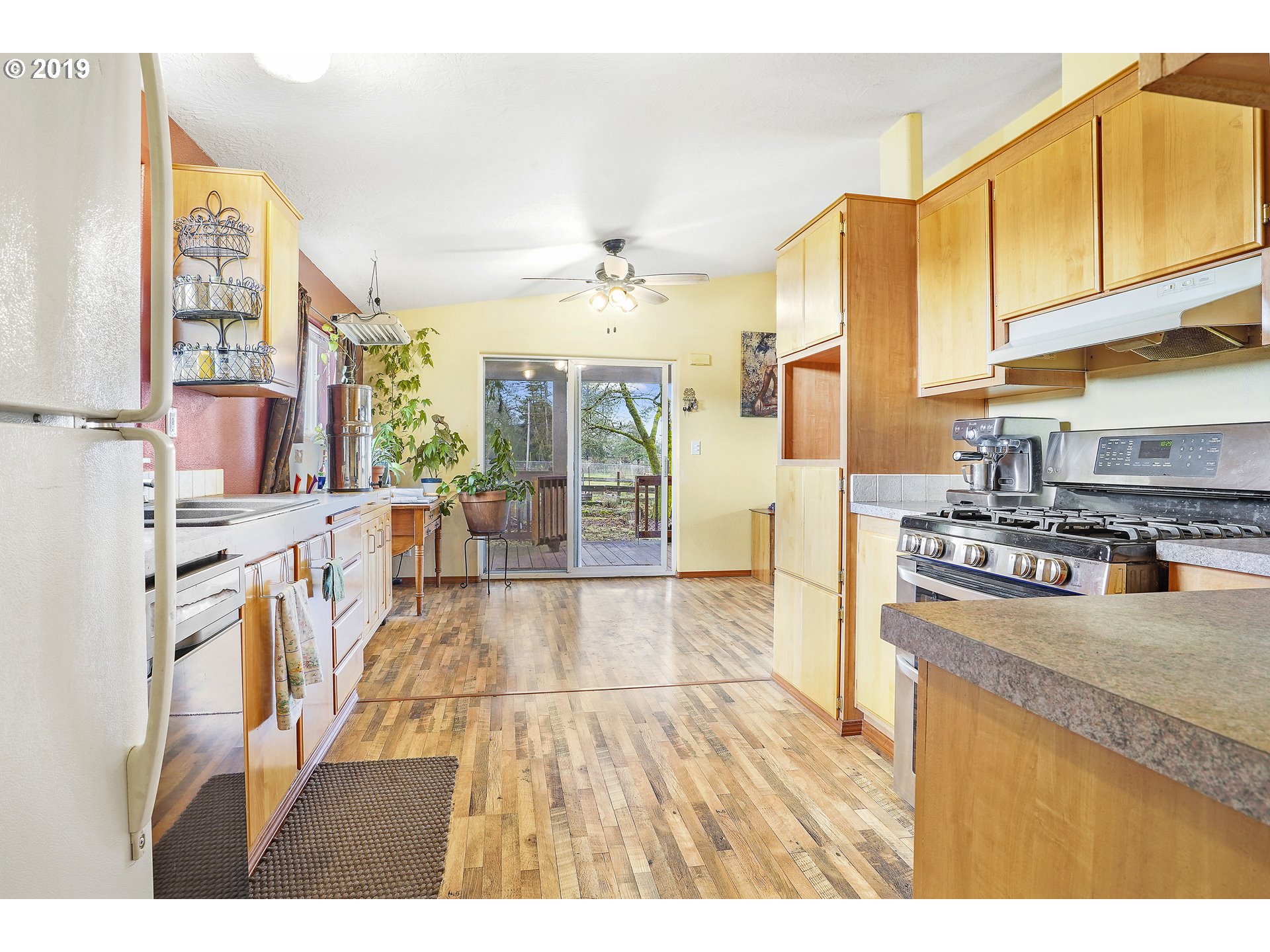 13930 Northeast Stone Road Newberg, OR 97132 - Photo 10 of 25 Gallery Image 10