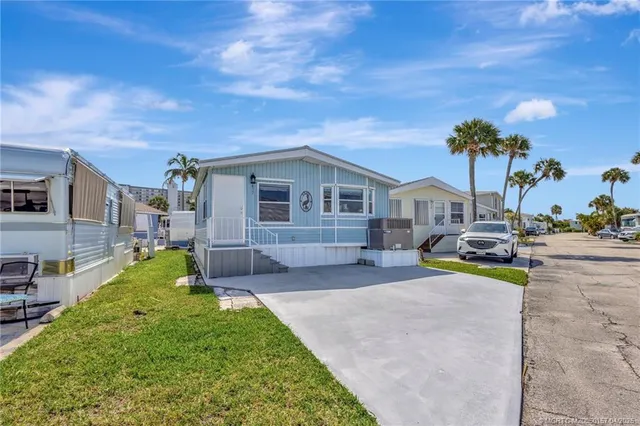 $218,000 | 10725 South Ocean Drive, Unit 437, Jensen Beach, FL 34957