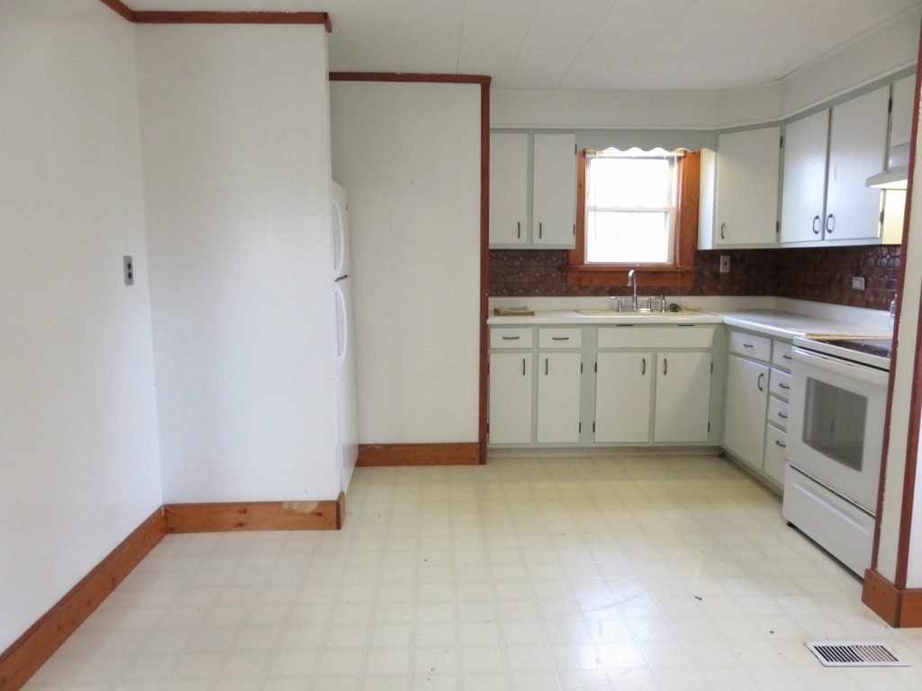 200 South Morrison Road Muncie, IN 47304 - Photo 15 of 25