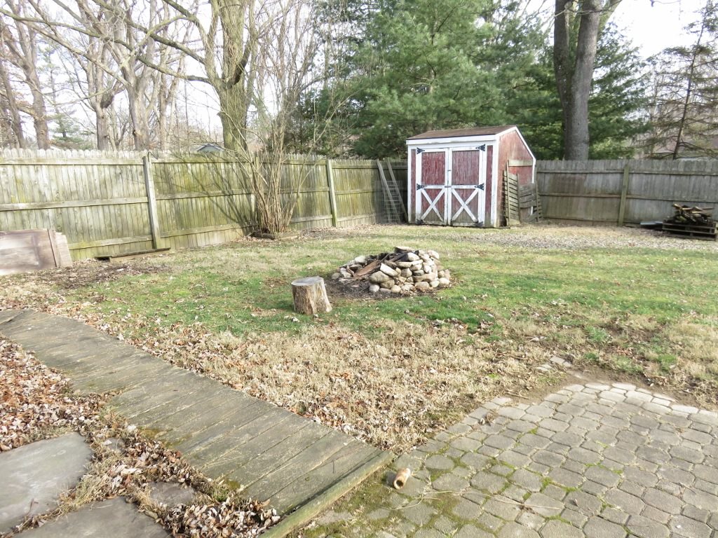 200 South Morrison Road Muncie, IN 47304 - Photo 8 of 25