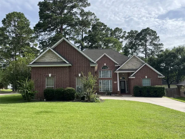 $355,000 | 15480 Constellation Circle West, Willis, TX 77318
