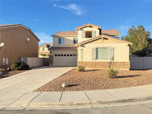 $2,650 | 15866 Barrel Cactus Lane, Victorville, CA 92394