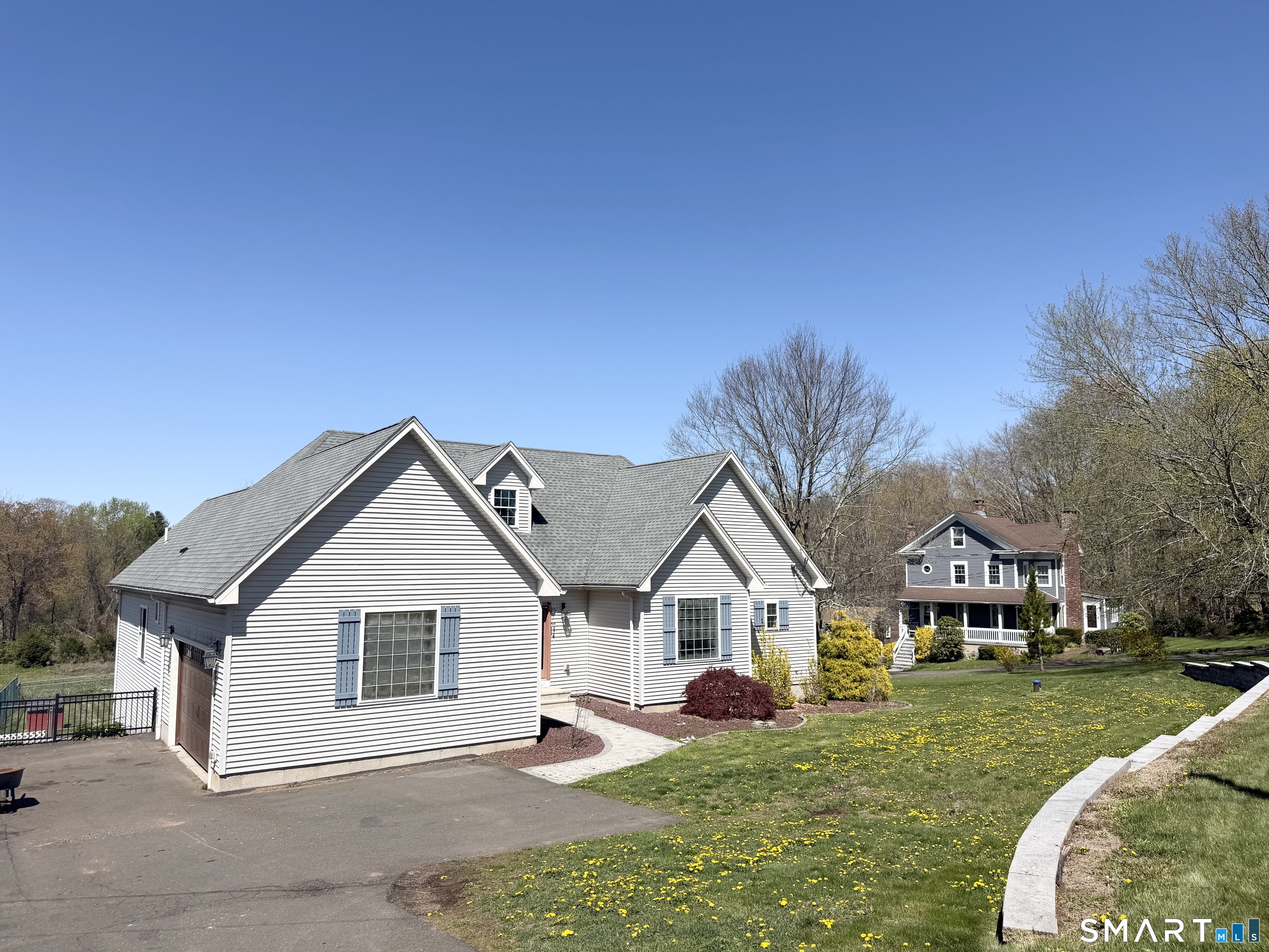 103 Pond Hill Road North Haven, CT 06473 - Photo 2 of 26