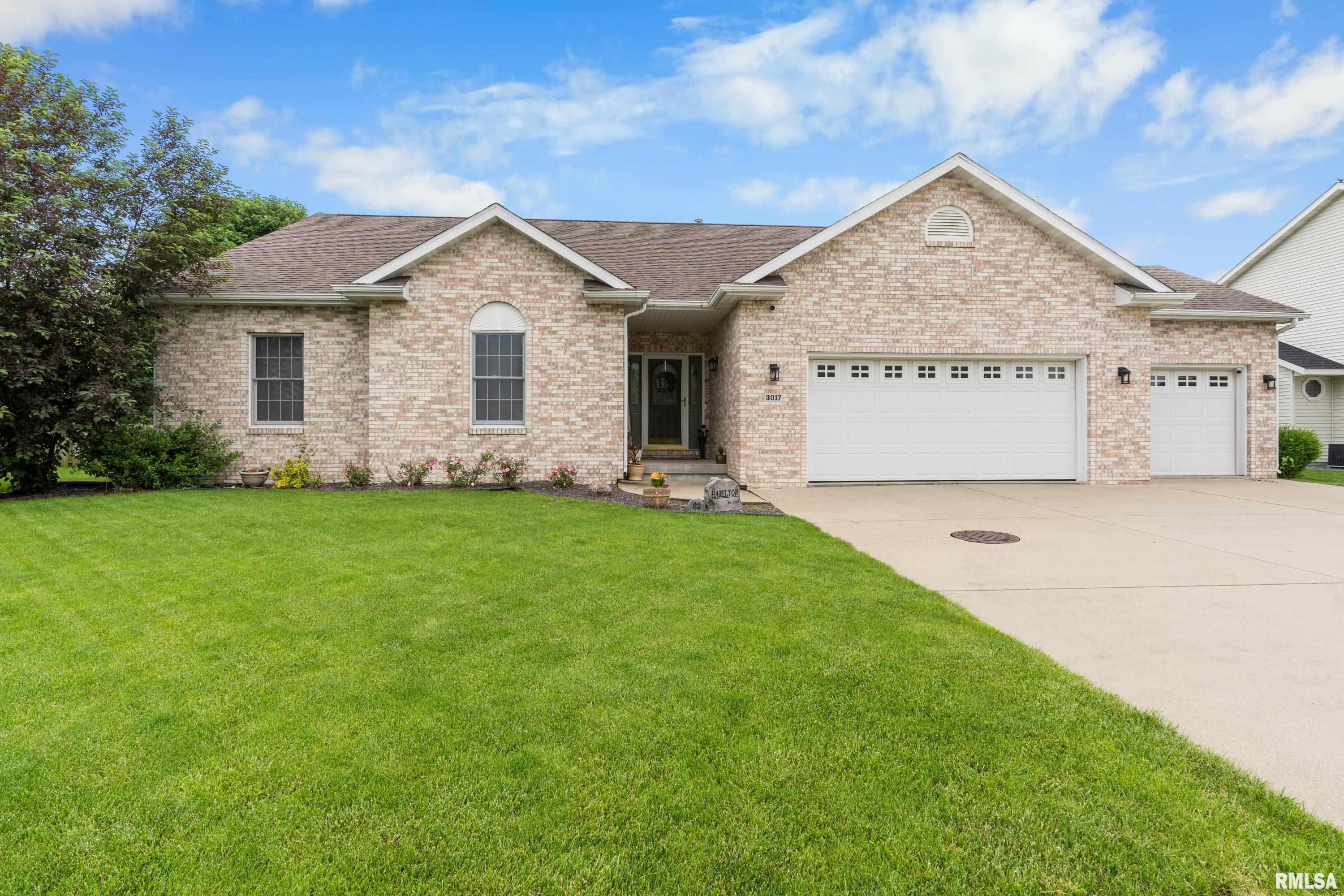 3017 Springwood Drive Springfield, IL 62712 - Photo 1 of 42