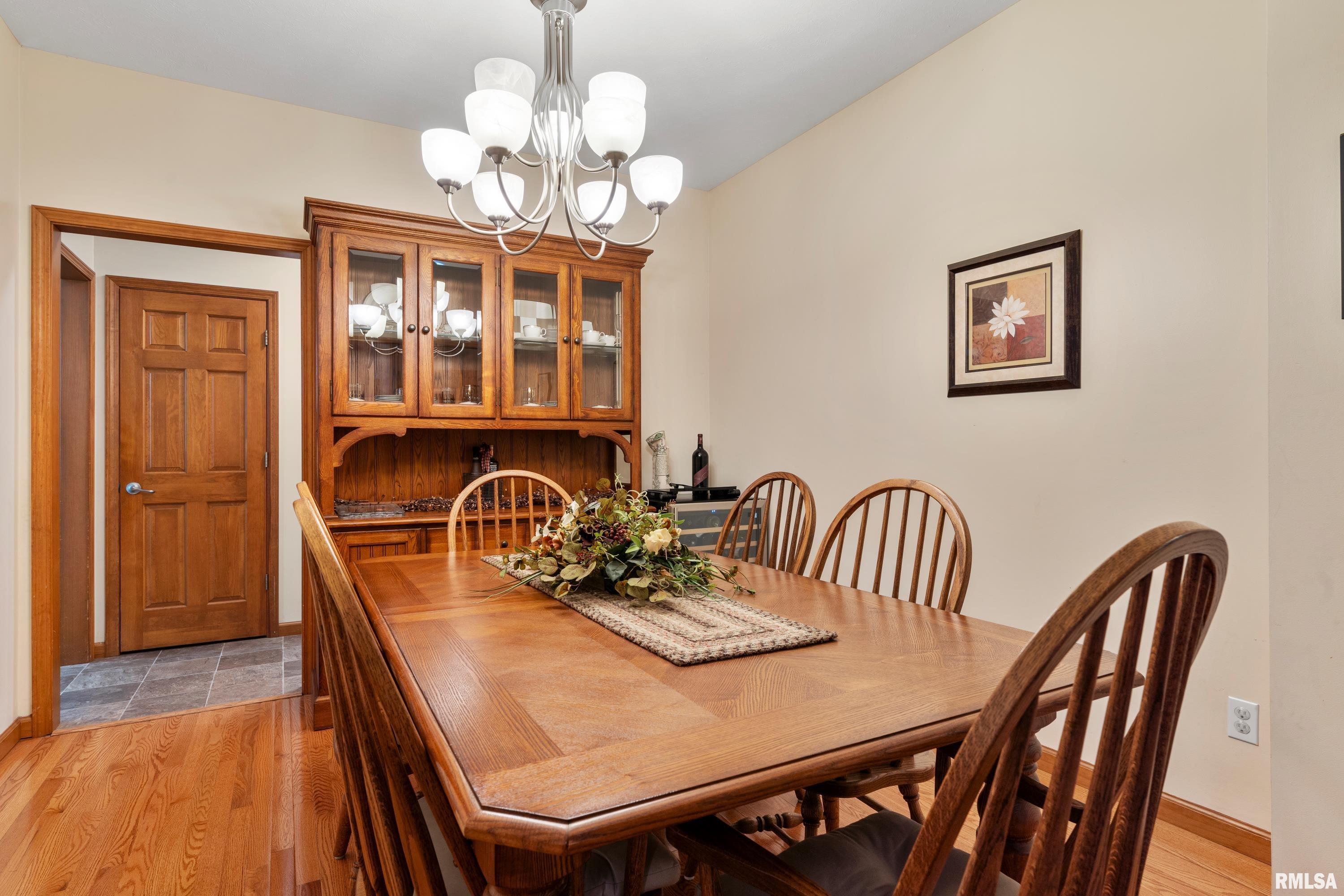 3017 Springwood Drive Springfield, IL 62712 - Photo 19 of 42