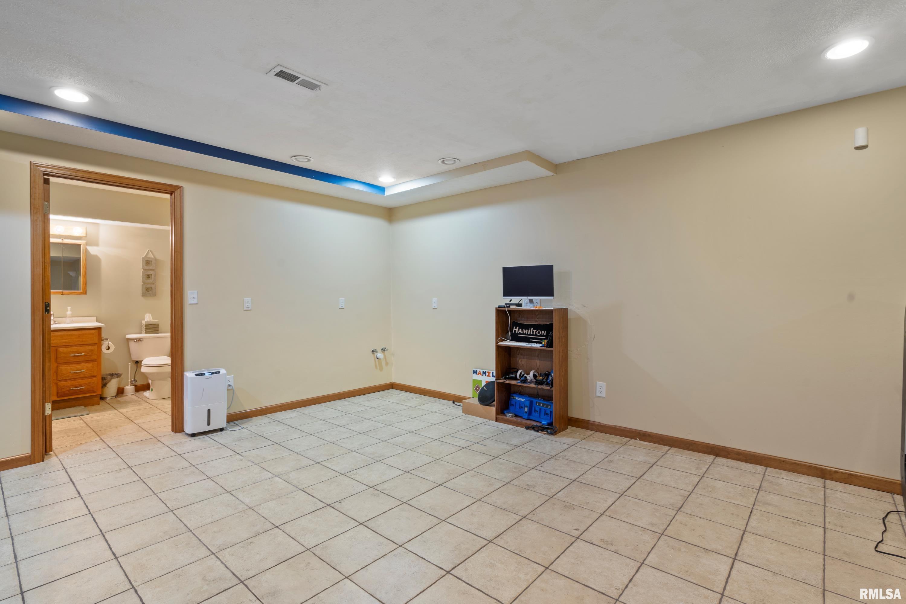 3017 Springwood Drive Springfield, IL 62712 - Photo 30 of 42