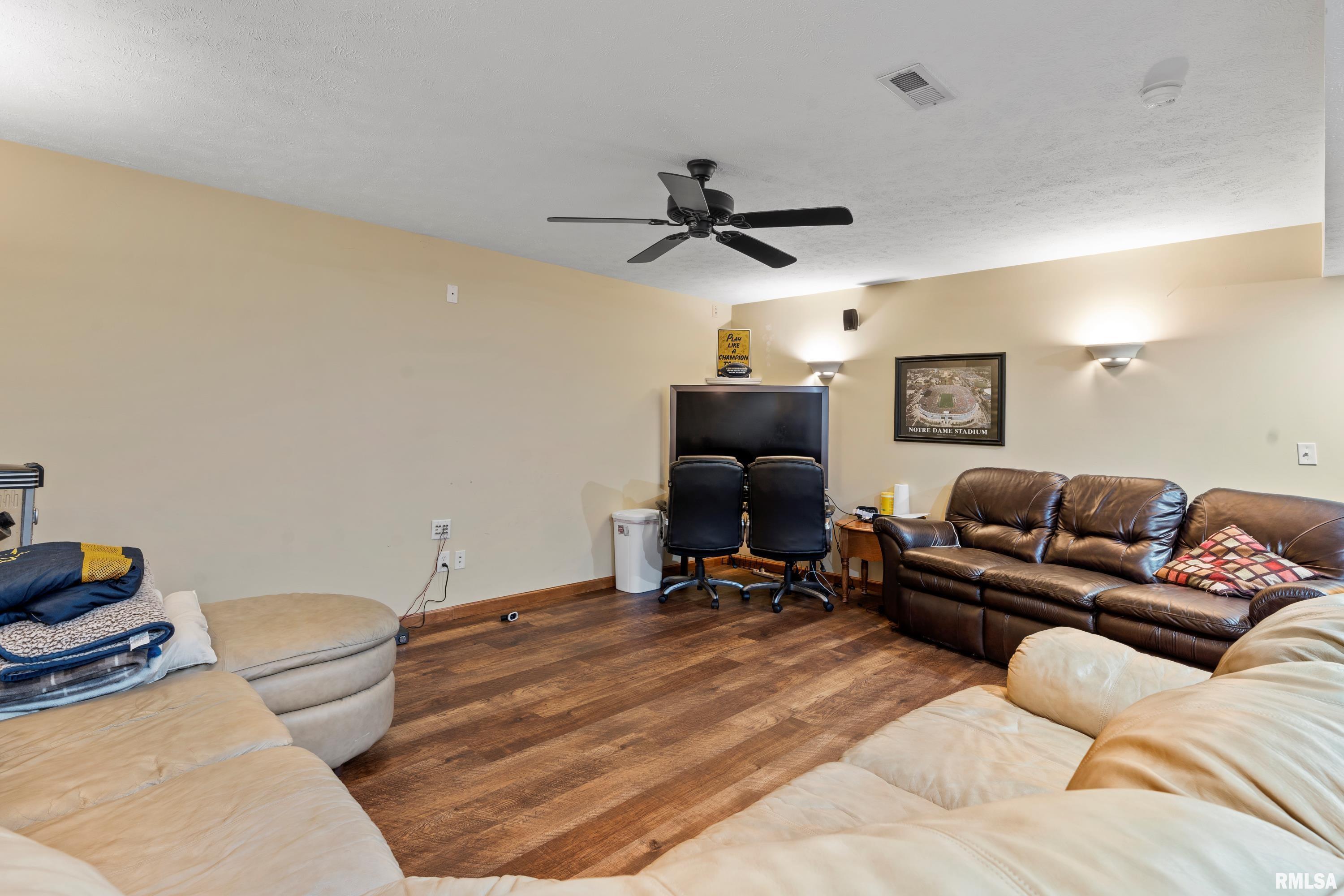 3017 Springwood Drive Springfield, IL 62712 - Photo 34 of 42