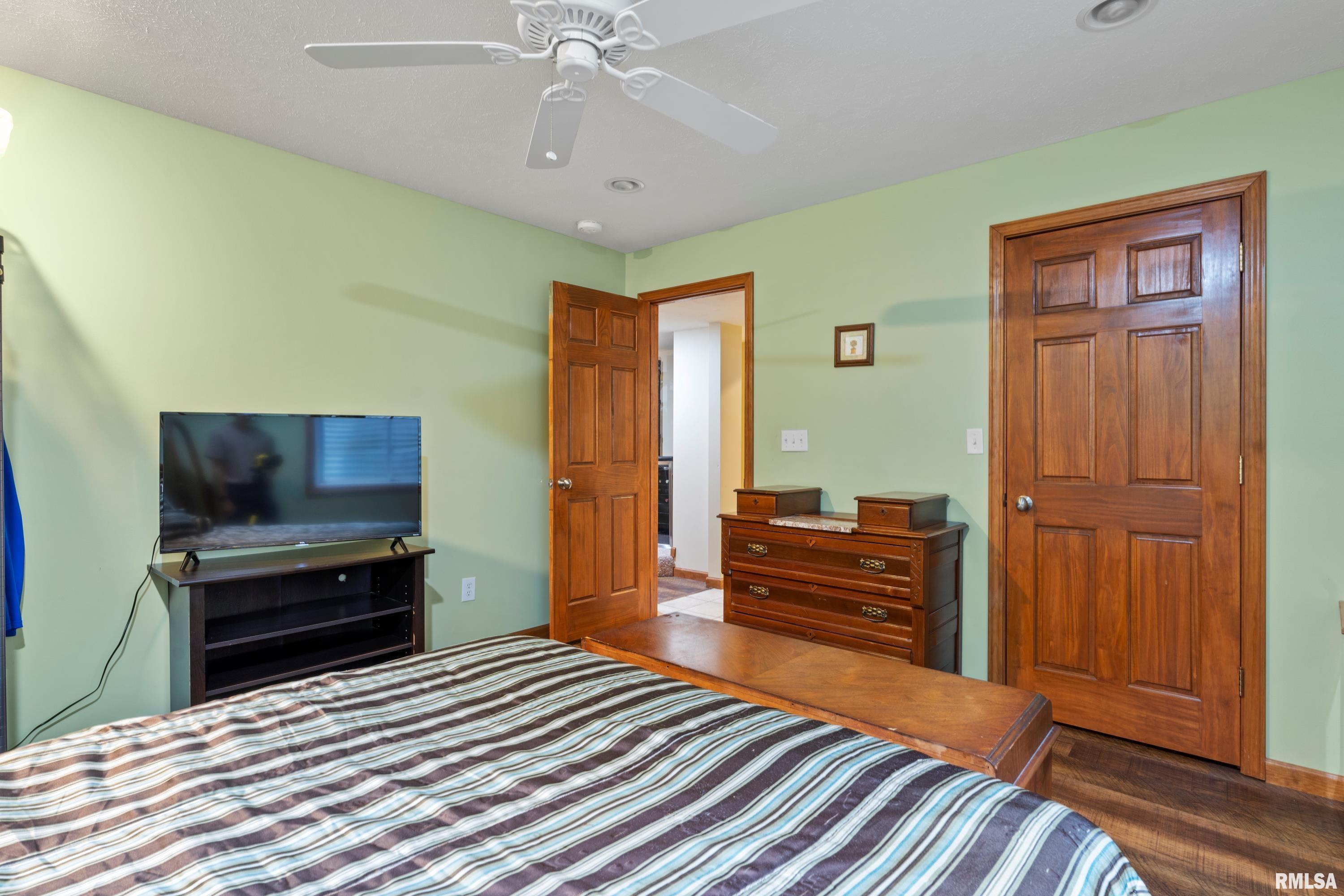 3017 Springwood Drive Springfield, IL 62712 - Photo 37 of 42