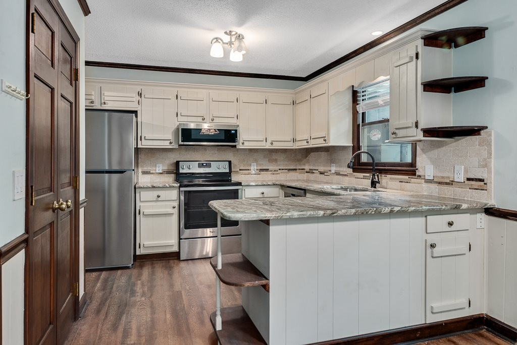 4001 Mountainbrook Road Apex, NC 27539 - Photo 8 of 30 Photo 8