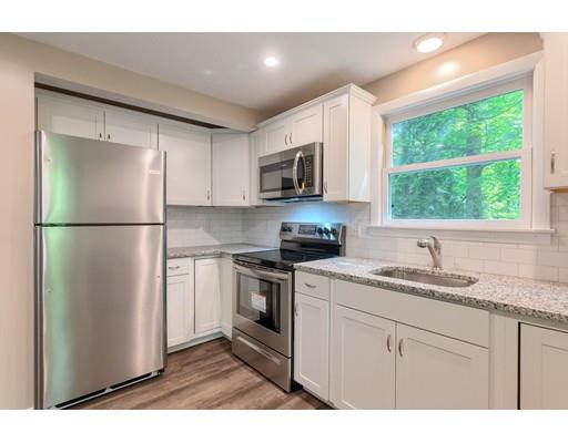 74 Townsend Harbor Road Lunenburg, MA 01462 - Photo 4 of 22 Gallery Image 4