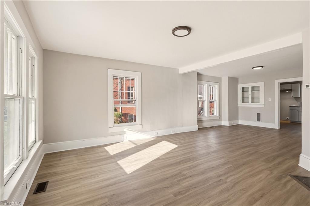 150 Bethania-Rural Hall Road Rural Hall, NC 27045 - Photo 4 of 23 Living area