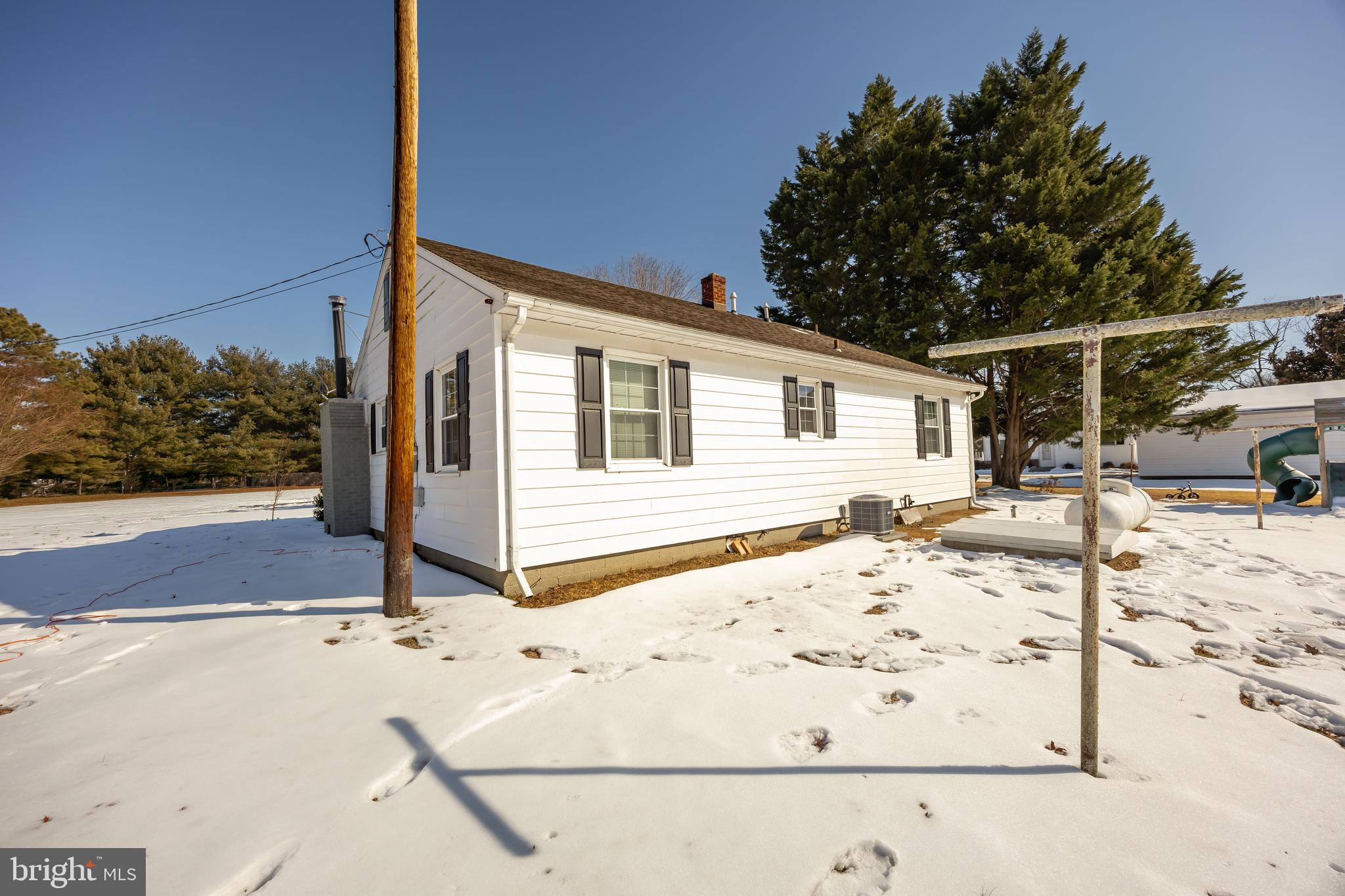 3750 Sunnyside Road East New Market, MD 21631 - Photo 38 of 45 a view of a terrace with a snow