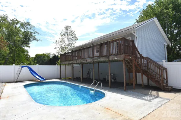 $439,900 | 2681 Tumbleweed Drive, Lenoir, NC 28645