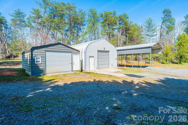 $439,900 | 2681 Tumbleweed Drive, Lenoir, NC 28645