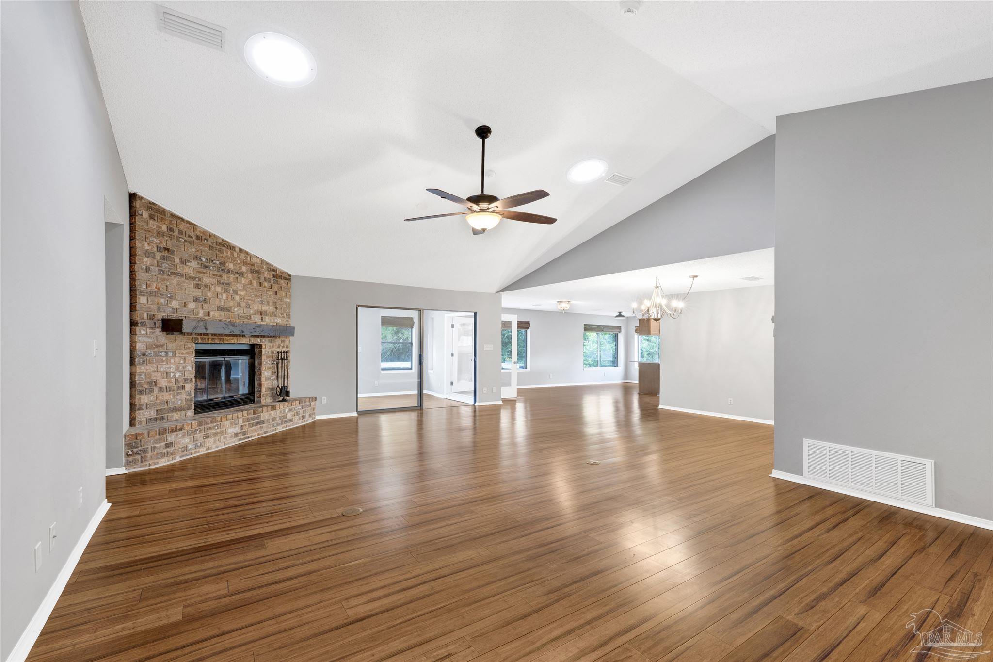 3125 Rushing Creek Road Pensacola, FL 32526 - Photo 9 of 53 Gallery Image 9