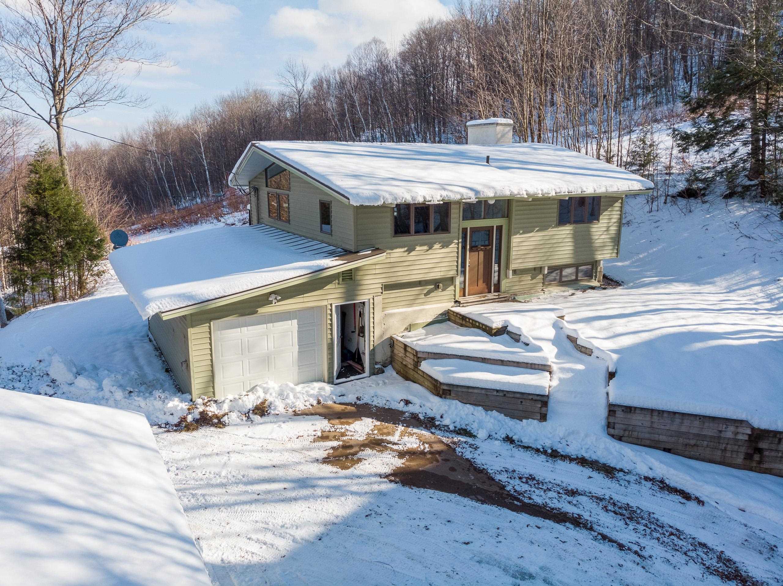 181 Upper Round Top Road Plymouth, VT 05056 - Photo 13 of 40 Gallery Image 13