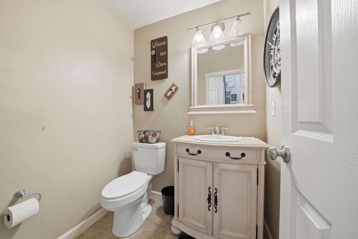 4390 Cheyenne Drive Ione, CA 95640 - Photo 12 of 34