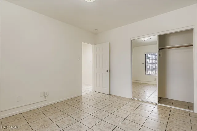 $2,000 | 501 West Van Buren Avenue, Las Vegas, NV 89106