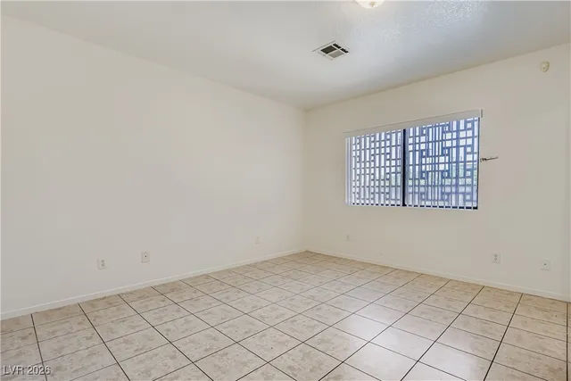 $2,000 | 501 West Van Buren Avenue, Las Vegas, NV 89106