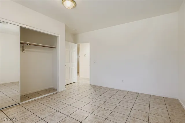 $2,000 | 501 West Van Buren Avenue, Las Vegas, NV 89106