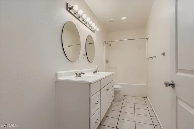 $2,000 | 501 West Van Buren Avenue, Las Vegas, NV 89106