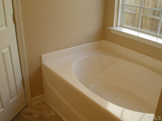 1616 Pebble Ridge Drive Raleigh, NC 27610 - Photo 10 of 15 Master Bath/Spa
