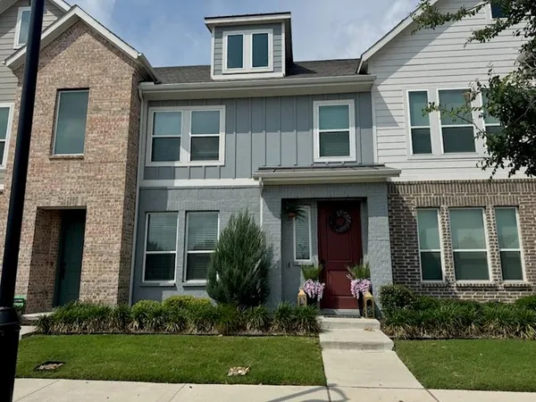 $2,695 | 4429 Union Street, North Richland Hills, TX 76180