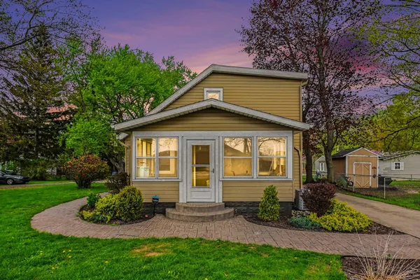 $349,900 | 1917 East Main Street, Niles, MI 49120
