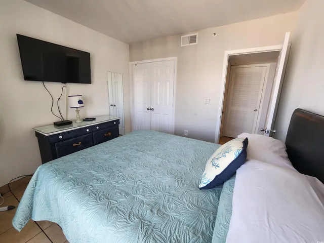 $157,900 | 1605 South Ocean Boulevard, Unit 1610, Myrtle Beach, SC 29577