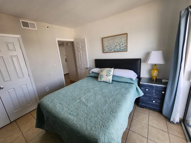 $157,900 | 1605 South Ocean Boulevard, Unit 1610, Myrtle Beach, SC 29577