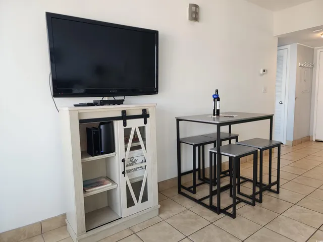 $157,900 | 1605 South Ocean Boulevard, Unit 1610, Myrtle Beach, SC 29577