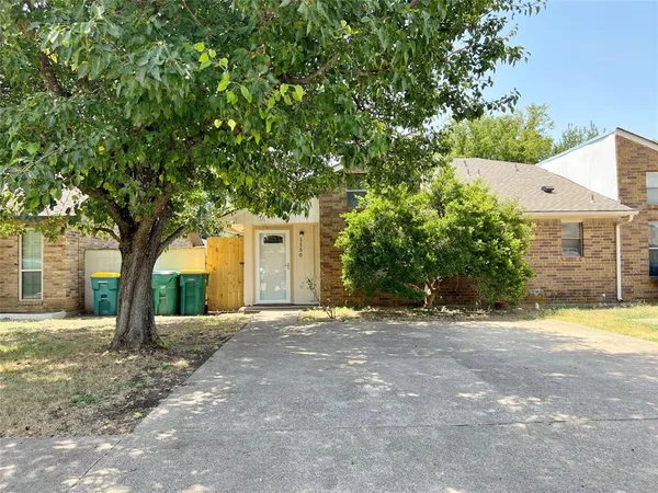 $1,450 | 1150 Suburban Street, Cedar Hill, TX 75104