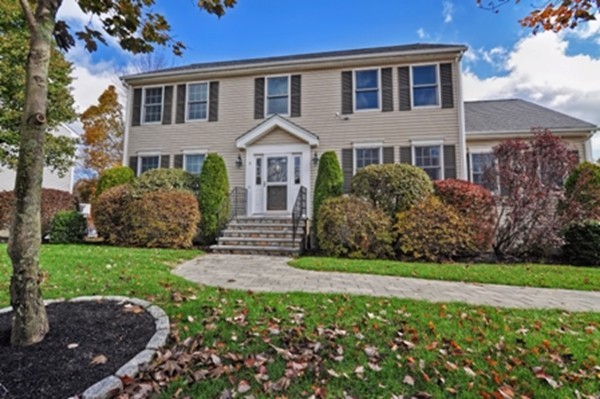 9 Little Tree Road Medway, MA 02053 - Photo 1 of 30 Gallery Image 1