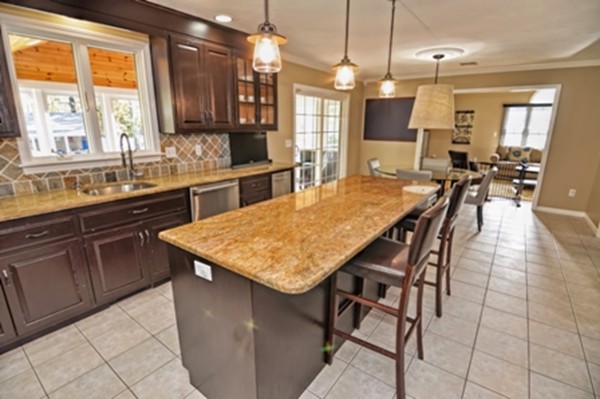 9 Little Tree Road Medway, MA 02053 - Photo 7 of 30 Gallery Image 7