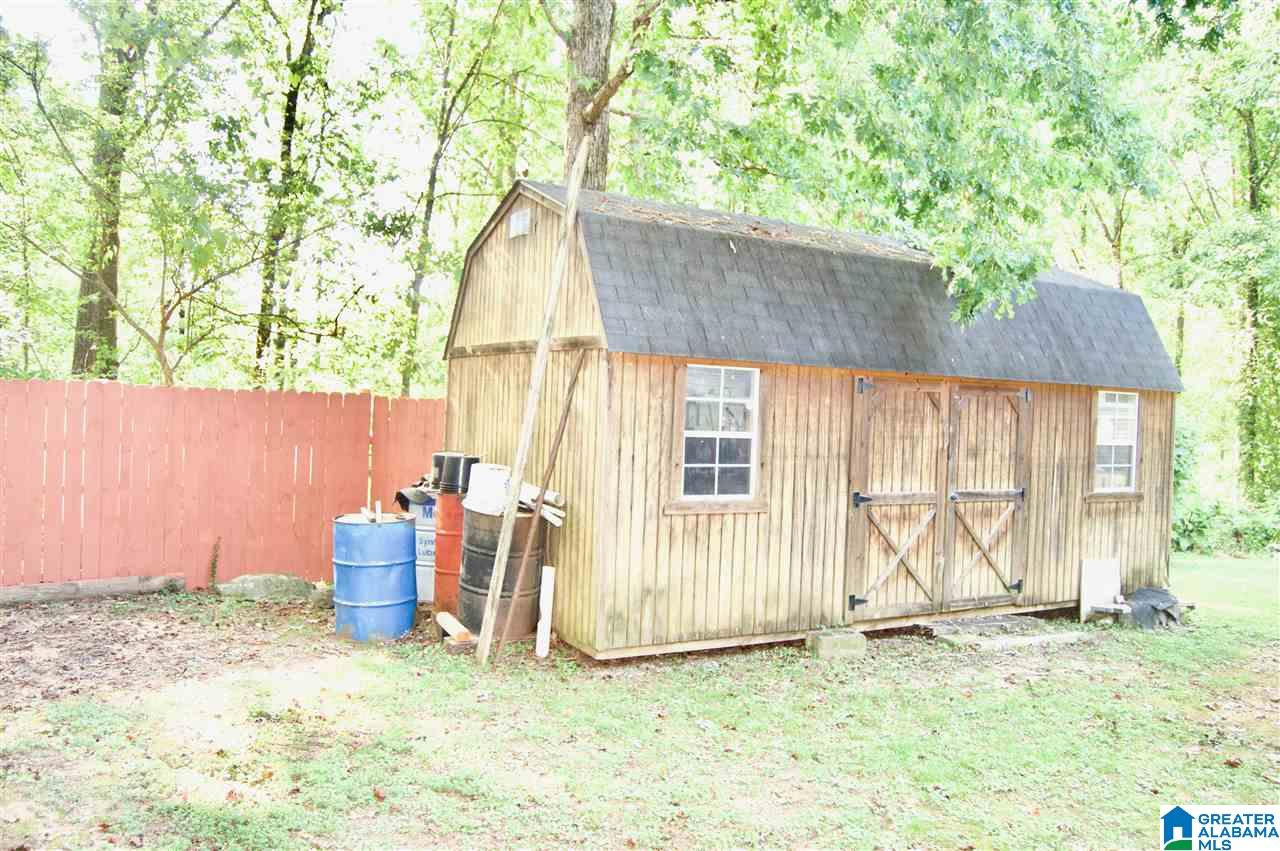 185 Scurlock Street Sumiton, AL 35148 - Photo 4 of 34