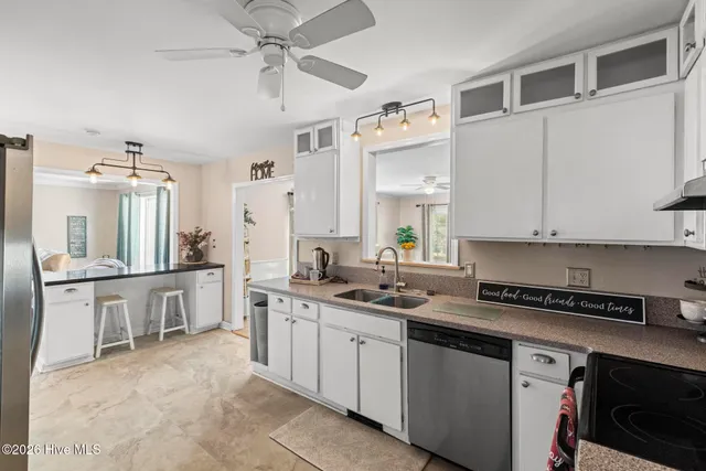 $325,000 | 1401 Cando Place, Jacksonville, NC 28540