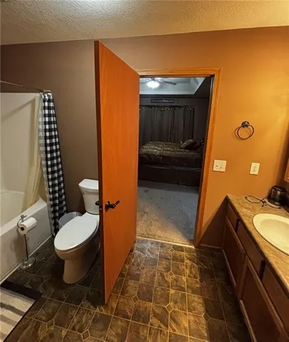 $280,000 | 113 Mulberry Street, Humboldt, KS 66748