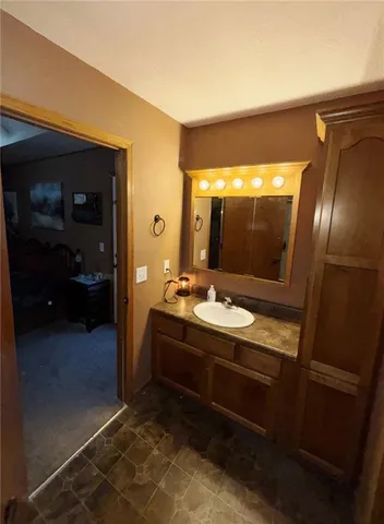 $280,000 | 113 Mulberry Street, Humboldt, KS 66748