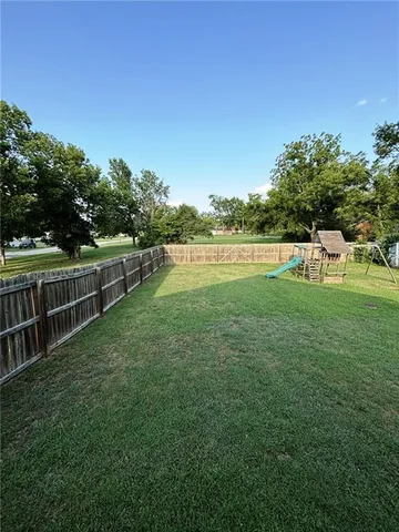 $280,000 | 113 Mulberry Street, Humboldt, KS 66748