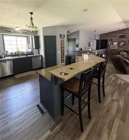 $280,000 | 113 Mulberry Street, Humboldt, KS 66748