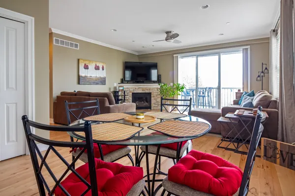 $495,000 | 211 Garden Terrace, Unit D, Douglas, MI 49406