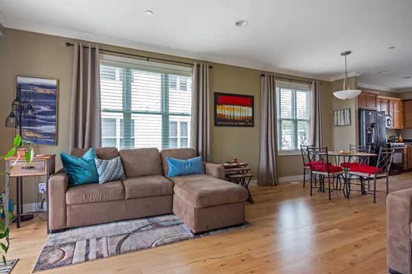 $495,000 | 211 Garden Terrace, Unit D, Douglas, MI 49406