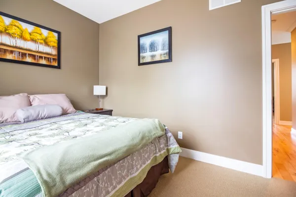 $495,000 | 211 Garden Terrace, Unit D, Douglas, MI 49406